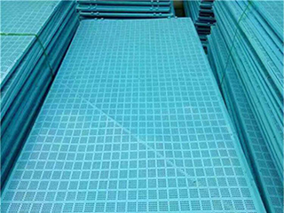 腳手架噴塑防護(hù)網(wǎng)片